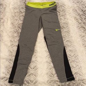 Nike Pro Women’s Dri-Fit thermal running tights